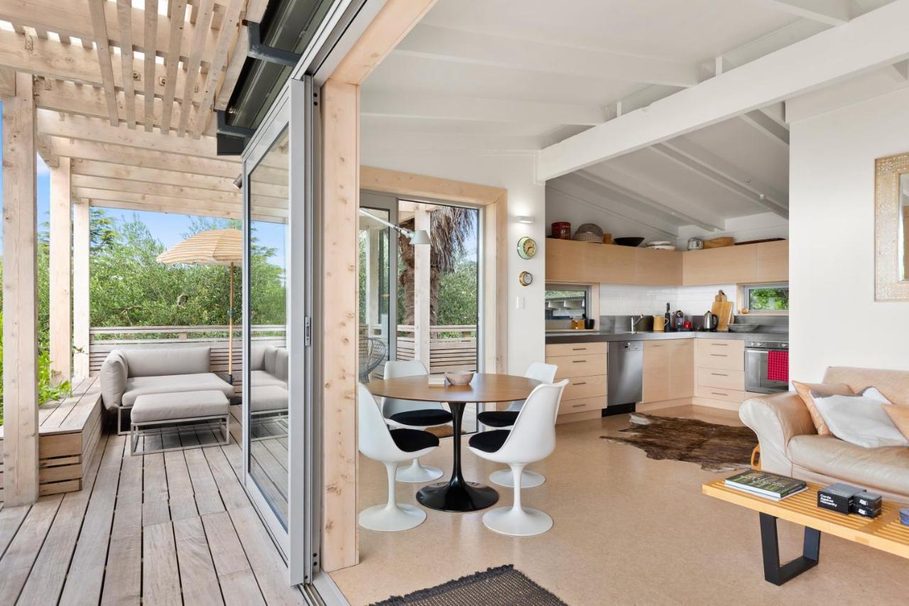 Palm Views - Stay Waiheke Palm Beach Екстер'єр фото
